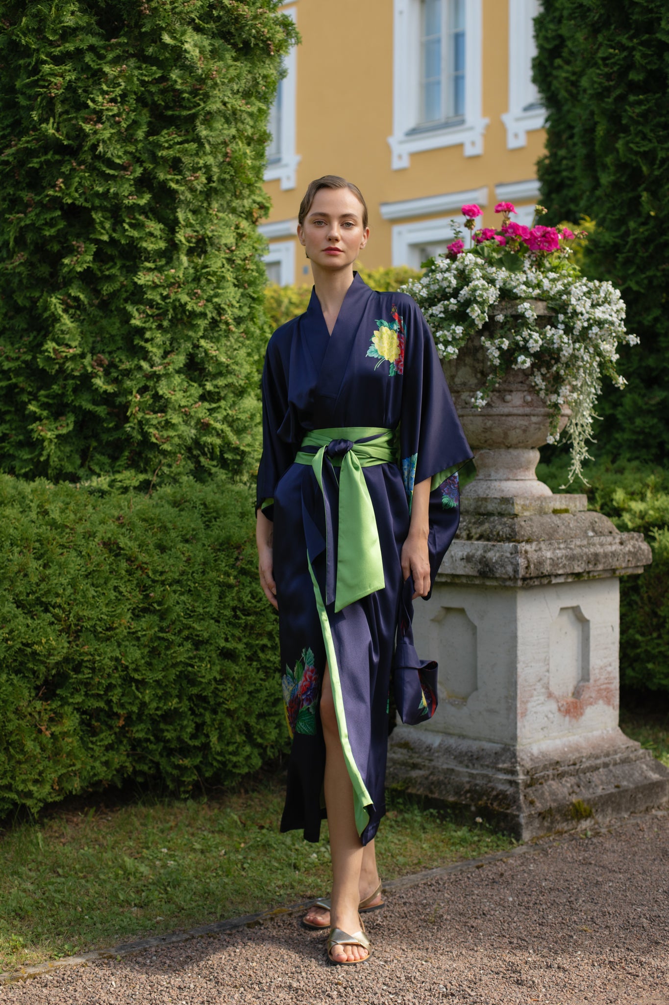 10th Anniversary Kimono "Dahlias" in Midnight Blue - House of Castlebird Rose
