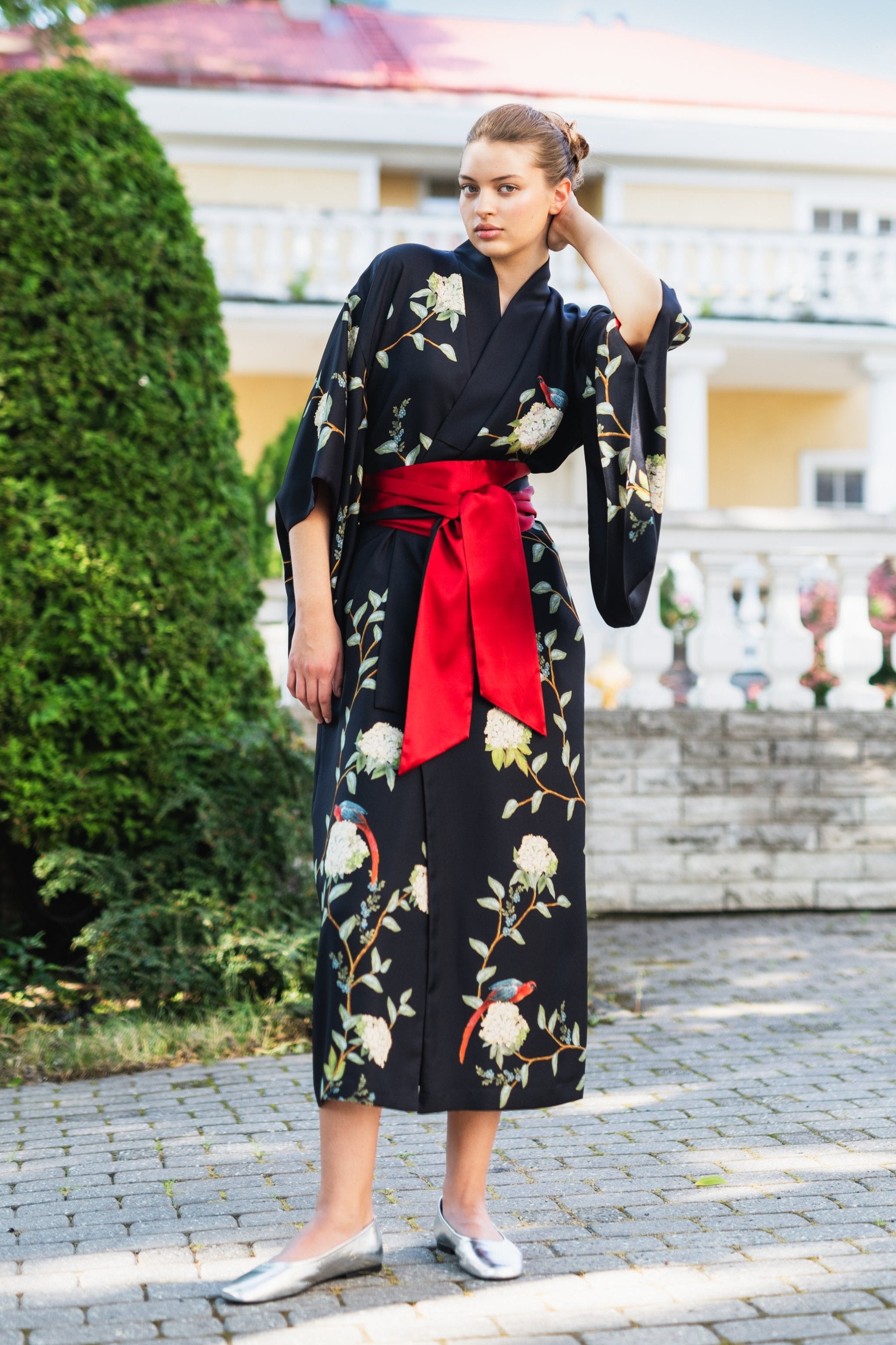 Silk Kimono ''ORIENT'' in midnight blue