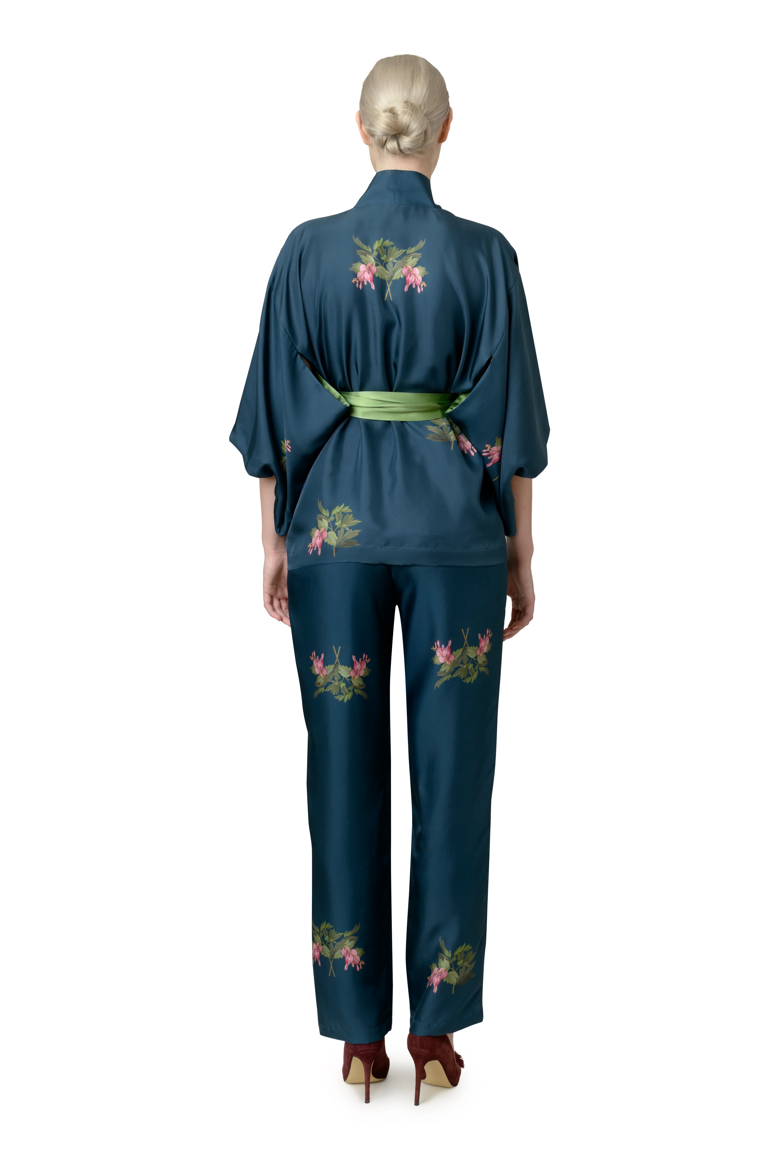 SILK LOUNGE SUIT IN PETROL BLUE