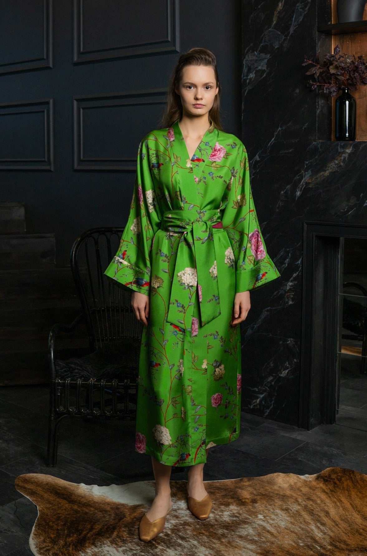 Silk Robe ''Chinoiserie'' In Emerald Green - House of Castlebird Rose