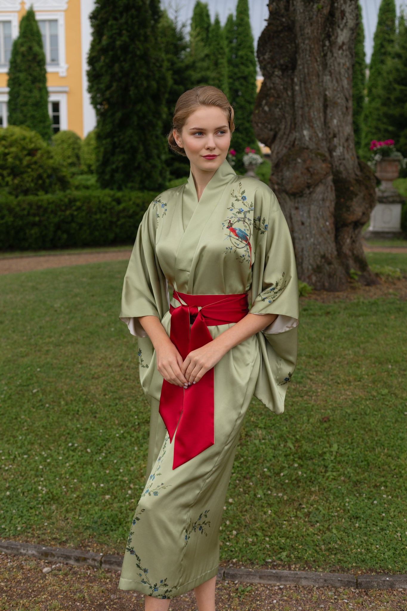 10th Anniversary Kimono "Le Perroquet" in Antique Sage