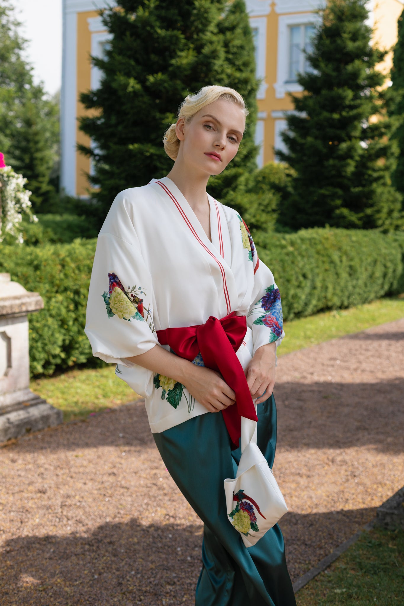 10th Anniversary Silk Jacket "Dahlias and Parrots" in Pearl White