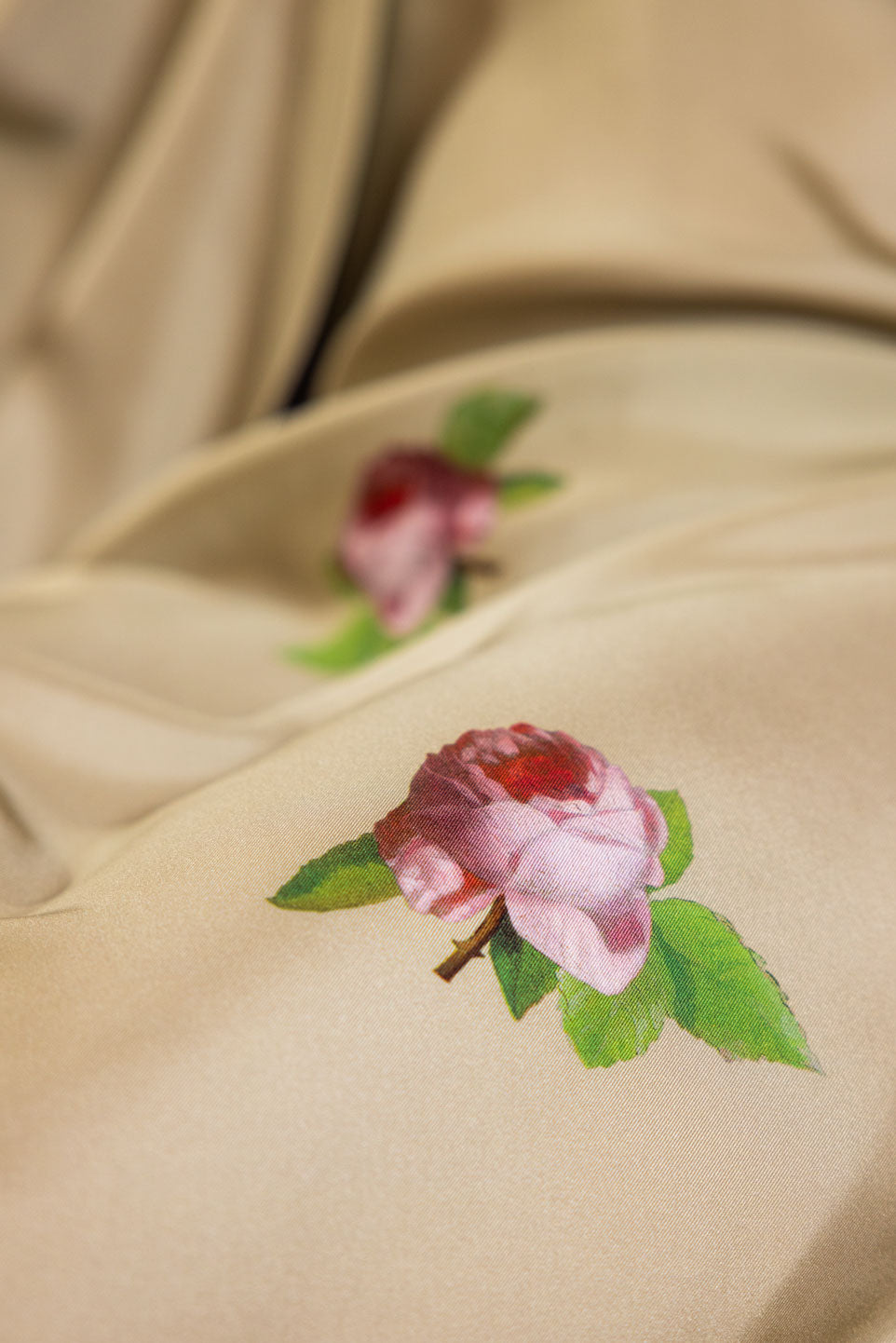 SILK BLAZER "PAULINE" in pale olive - House of Castlebird Rose